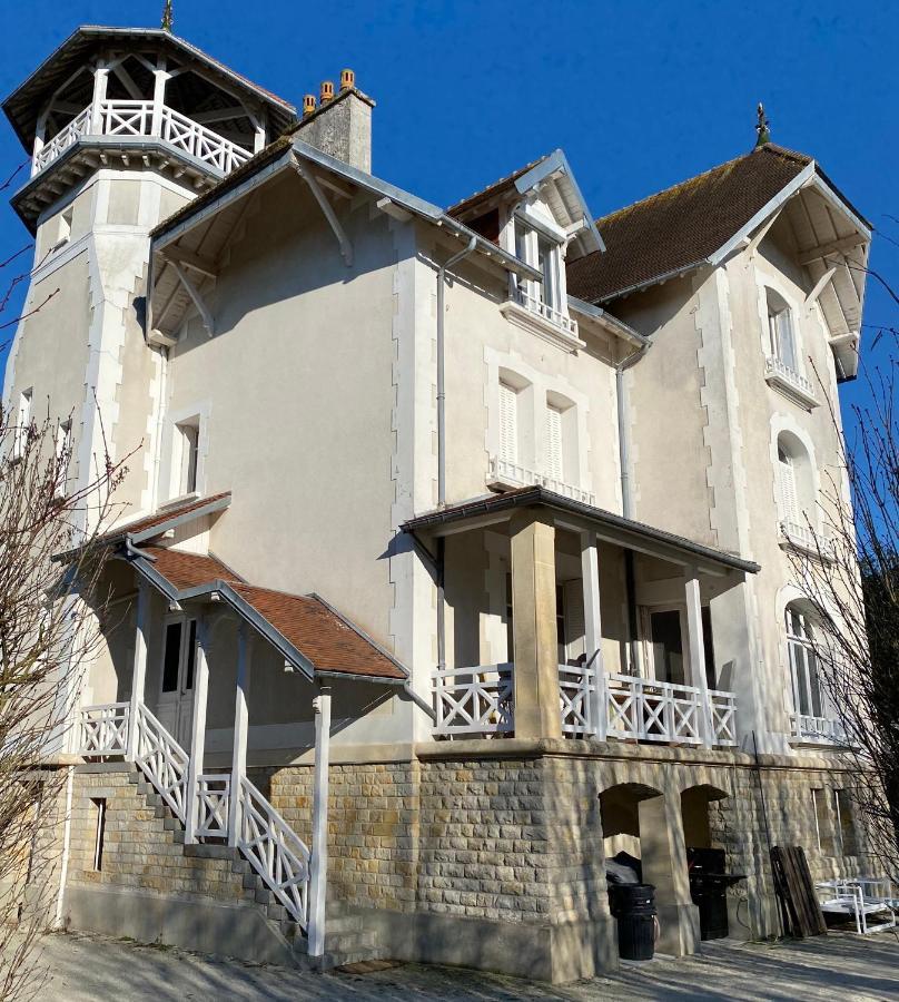 Apartmán Le Manoir Des Lys Tilly-sur-Seulles Exteriér fotografie