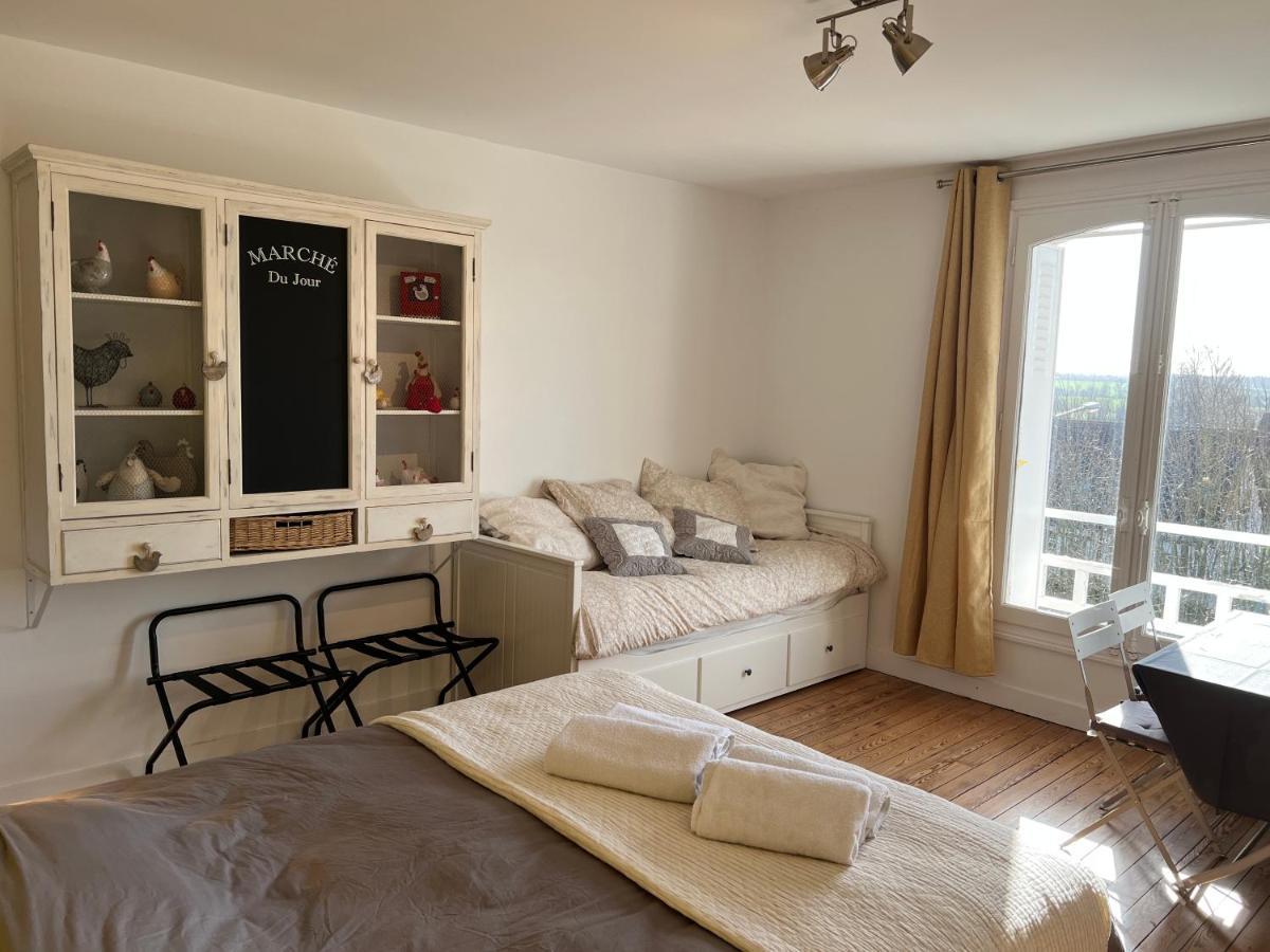 Apartmán Le Manoir Des Lys Tilly-sur-Seulles Exteriér fotografie